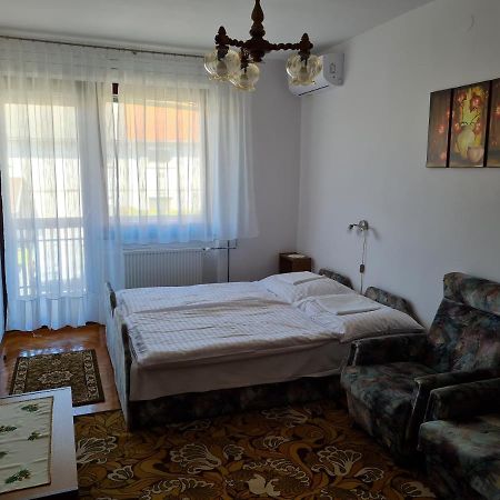 Gyoengyvirag Apartman Lenti Dış mekan fotoğraf